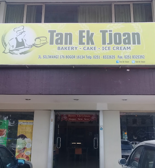 Toko Roti Tan Ek Tjoan Bogor