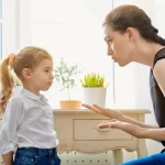Mengajari anak berbicara dengan sopan dan jelas
