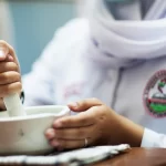 Sejarah perkembangan farmasi di Indonesia
