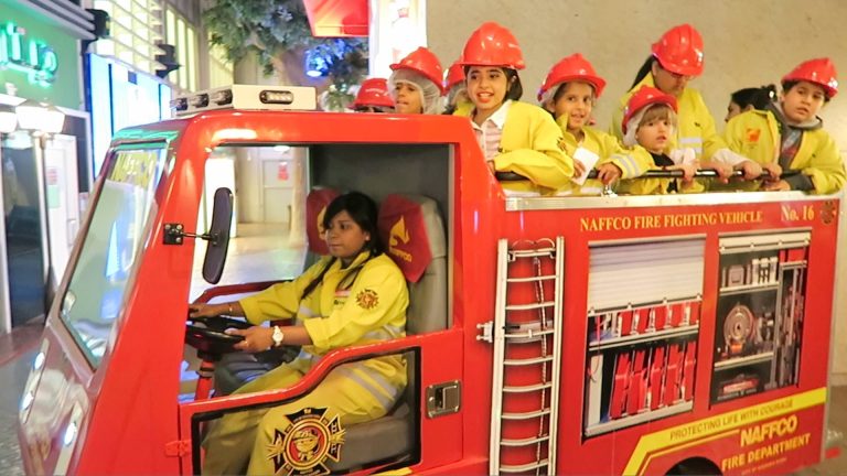 Bermain peran di Kidzania Pacific Place