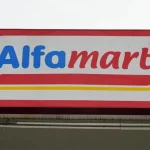 Papan nama toko Alfamart