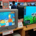 Perbandingan TV CRT tabung lama dan TV LED modern