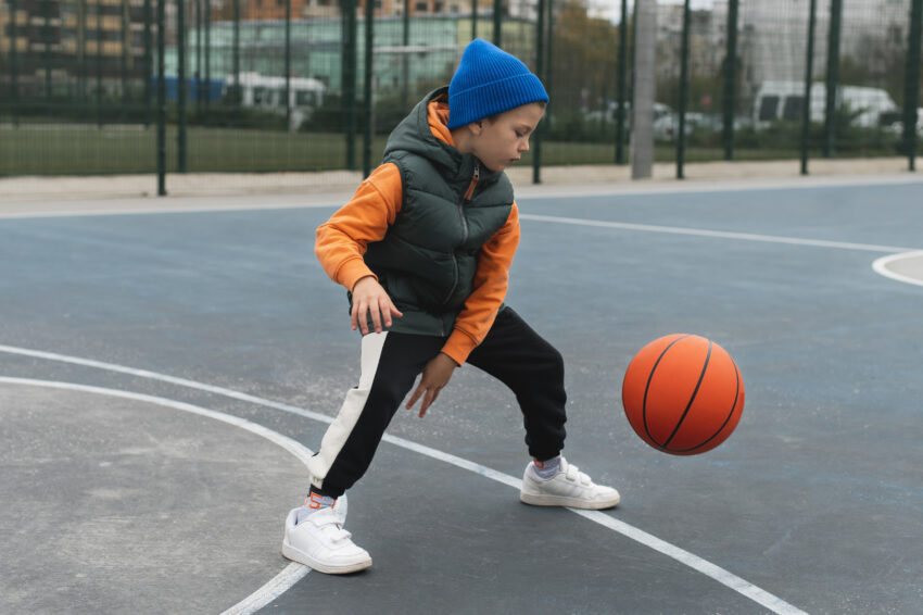 Memilih sepatu basket anak